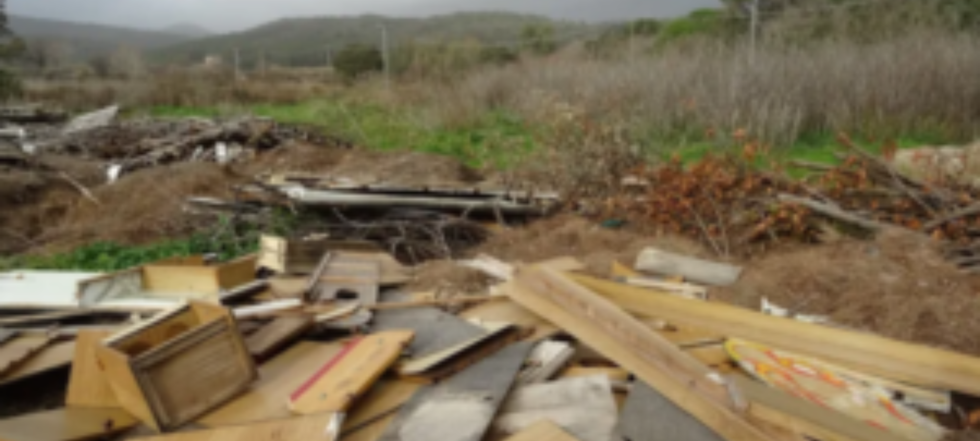 Discarica abusiva a Castiglione della Pescaia Denuncia della LAC LAC Lega Abolizione Caccia