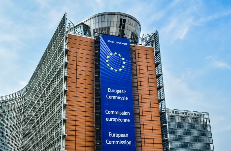 Foto di Dimitris Vetsikas da Pixabay Commissione Europea